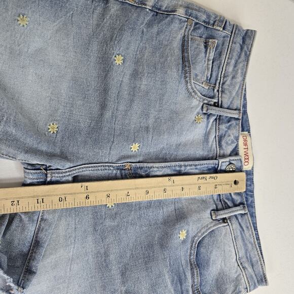 Driftwood Lulu Floral Embroidered Denim Shorts Raw Hem 4.5" Inseam Size 27 - Picture 7 of 7